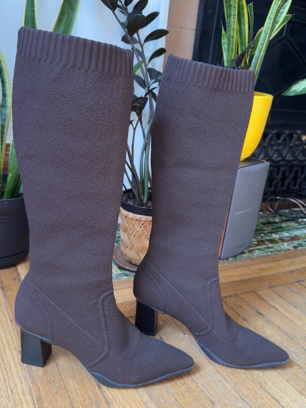 Cosy Island BelleVoyage Block Heel Pointed Toe Knee High Boots
